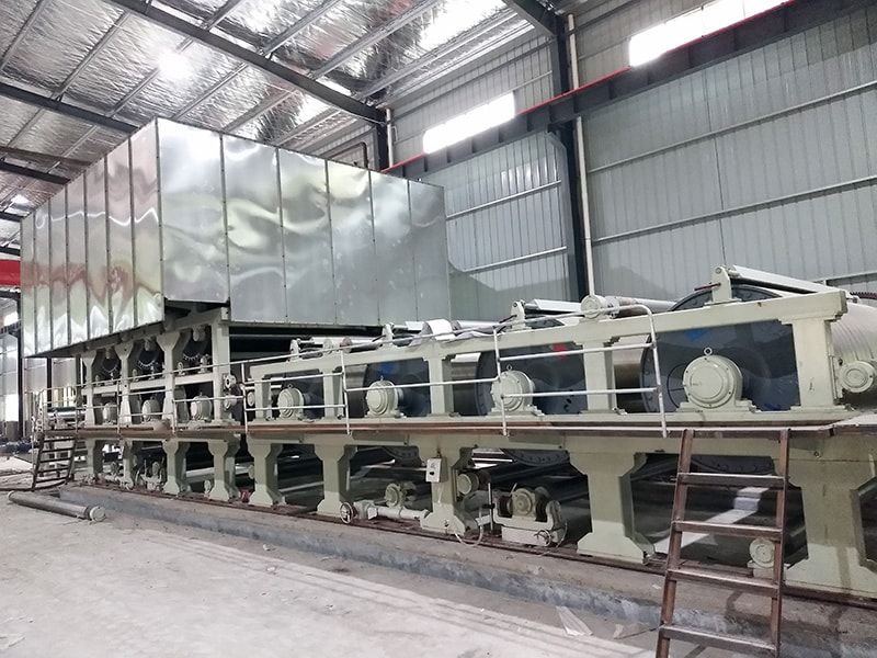 變頻器在牛皮紙造紙機(jī)中主要起到控制變頻作用